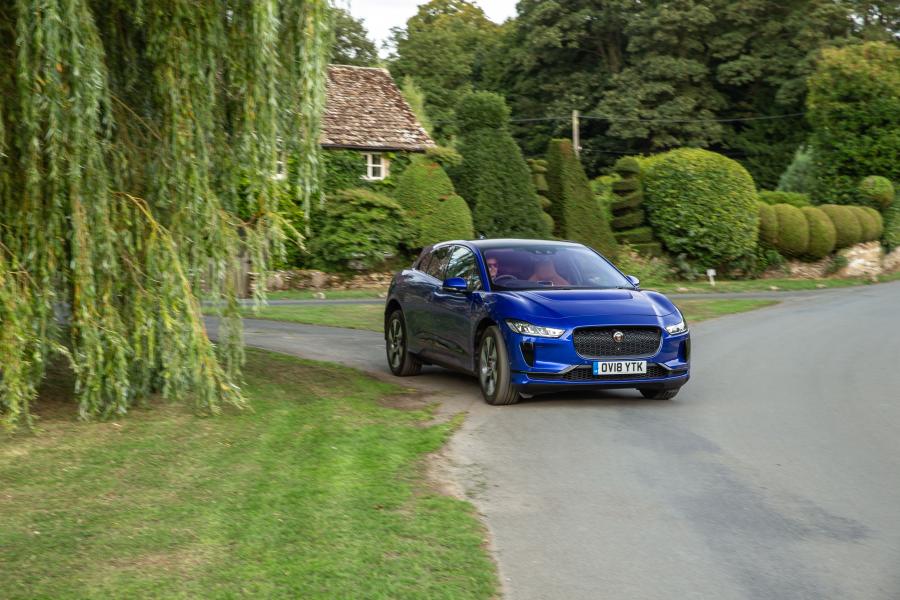  Jaguar I-Pace EV400 AWD S 2018 года  (UK) (фото 38 из 40)